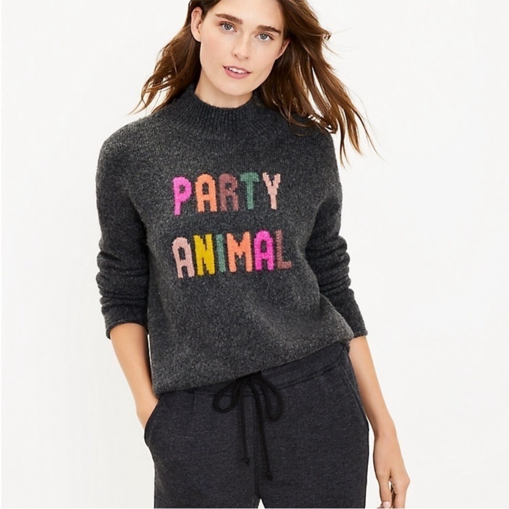NWOT Lou & Grey LOFT Women's Gray Party Animal Sweater Size large